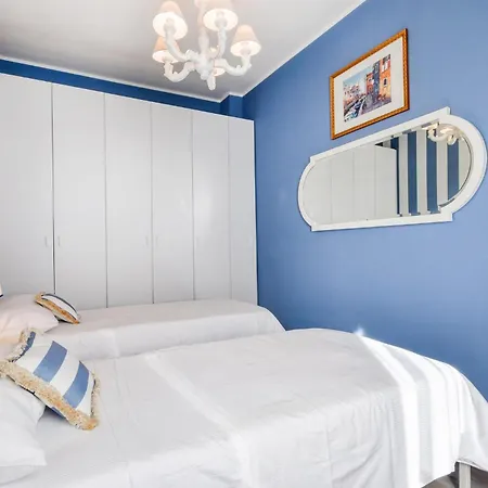 公寓 Cozy In With Wifi