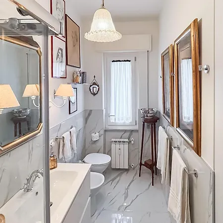 2 Bedroom Awesome In דירה *